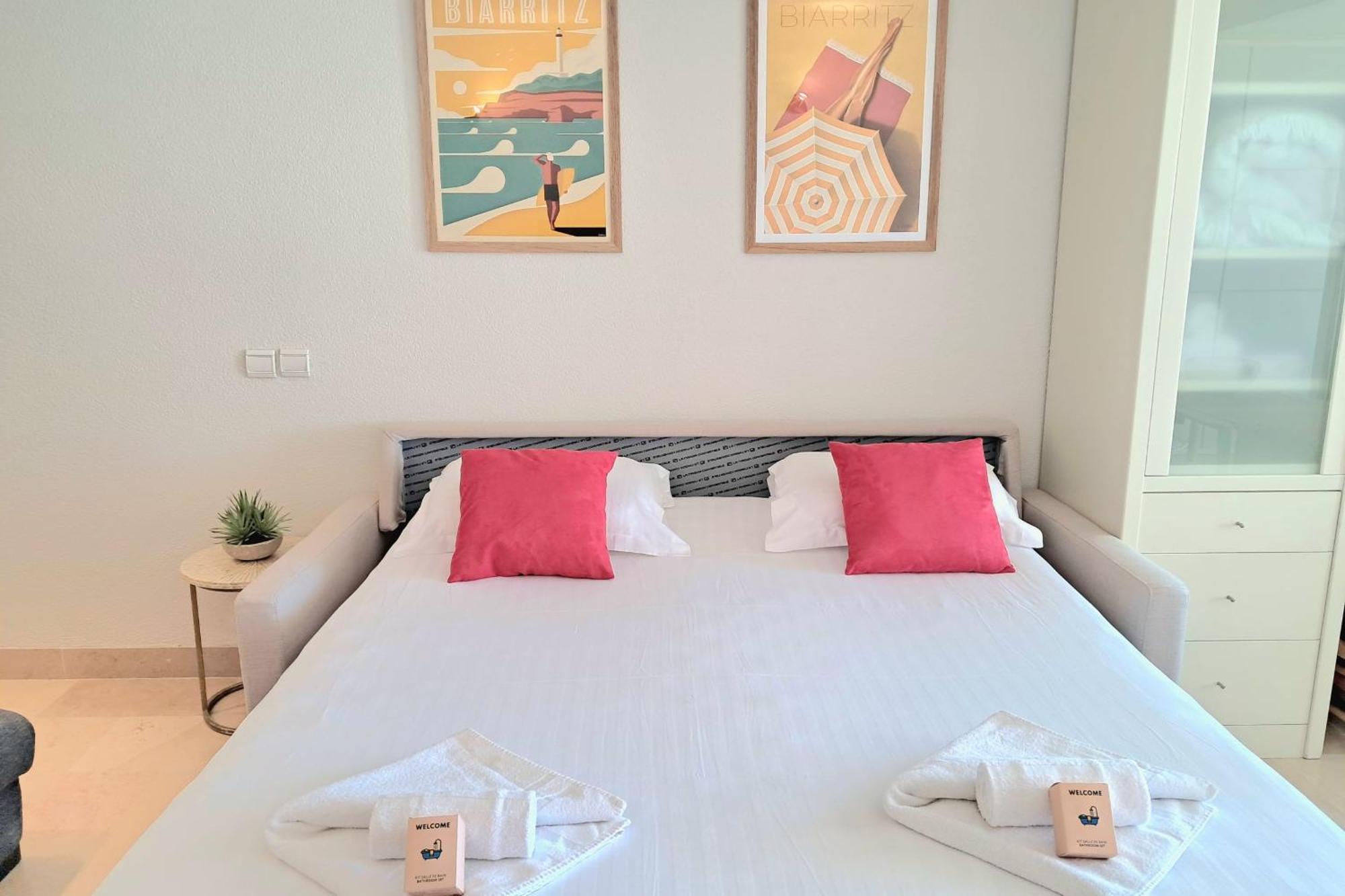 Roche Ronde - Welkeys Apartment